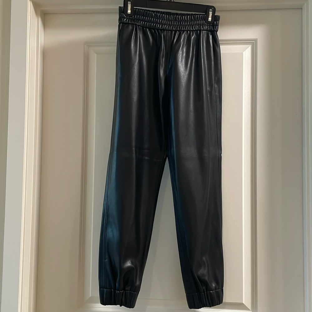 Vegan leather pants in XS